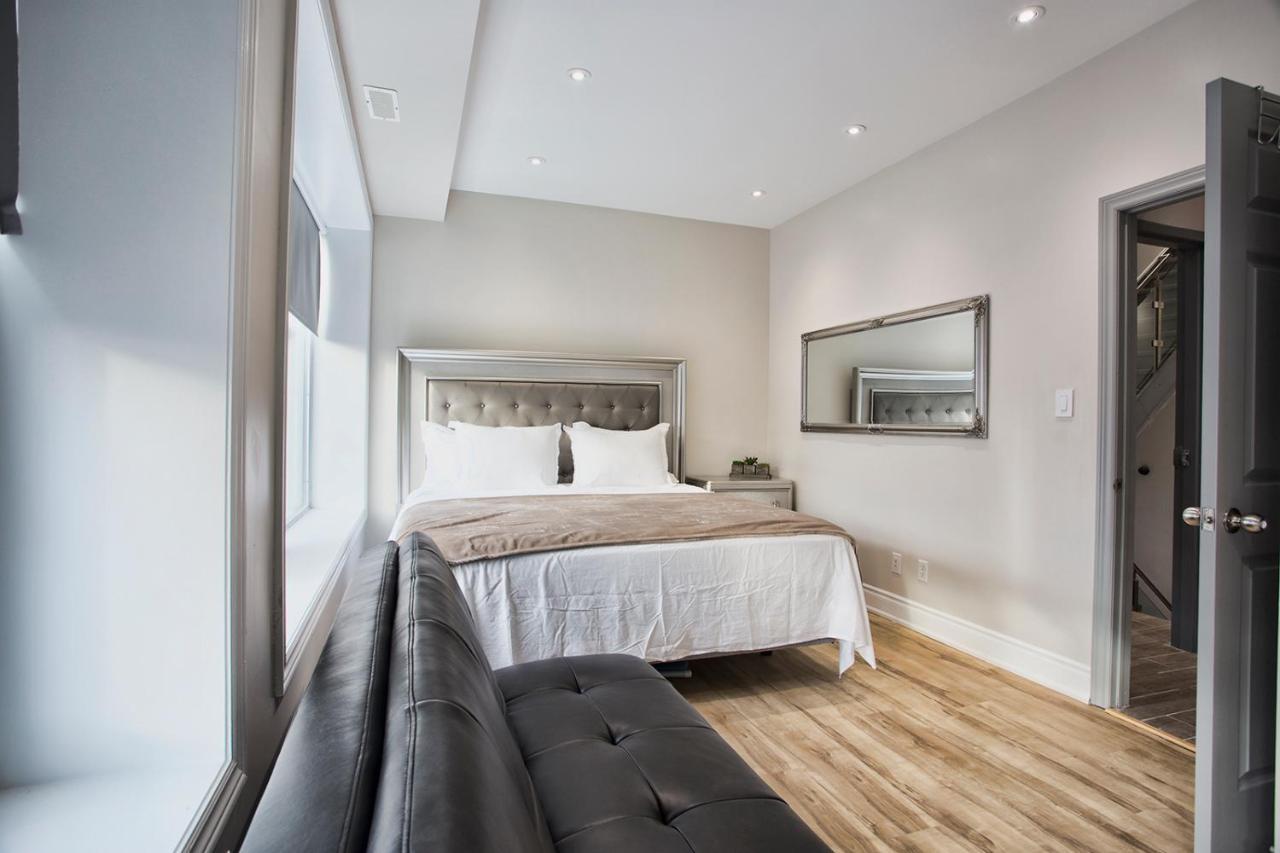 Toronto Rooms And Suites المظهر الخارجي الصورة
