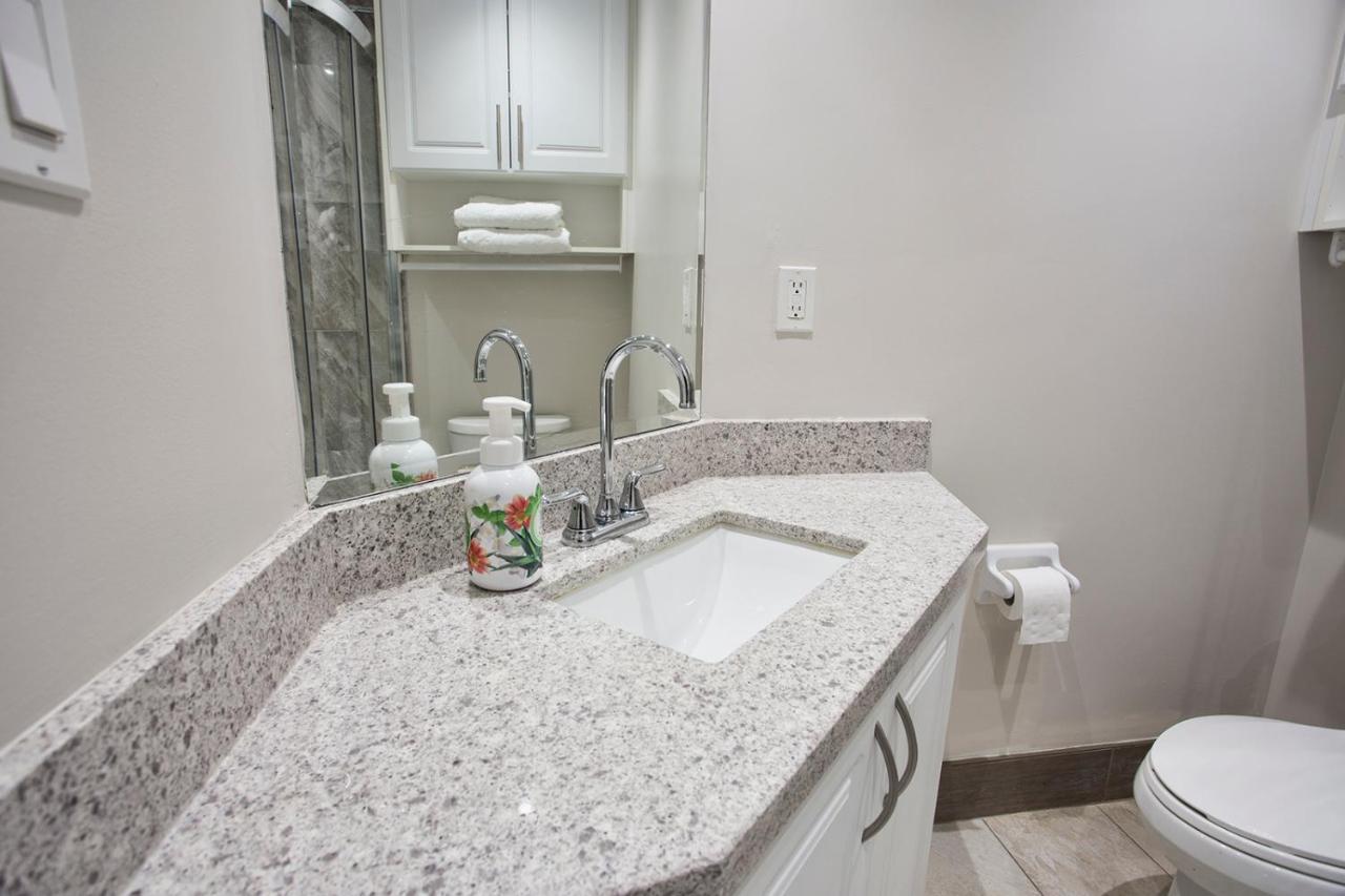 Toronto Rooms And Suites المظهر الخارجي الصورة
