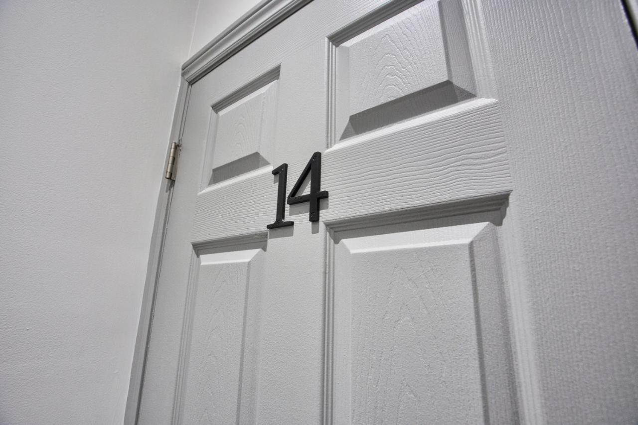 Toronto Rooms And Suites المظهر الخارجي الصورة